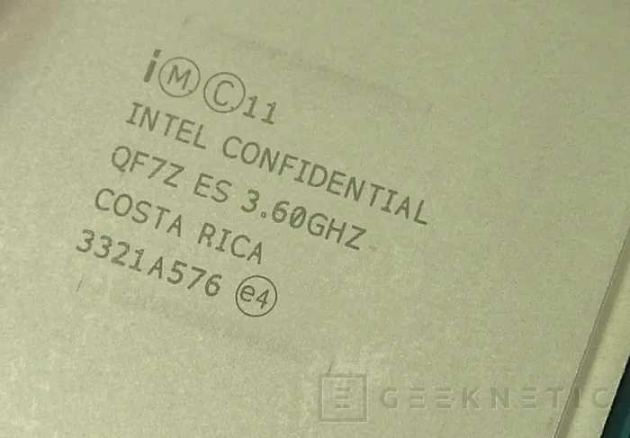 Geeknetic Intel Core i7-4960X y ASUS X79 Deluxe 2