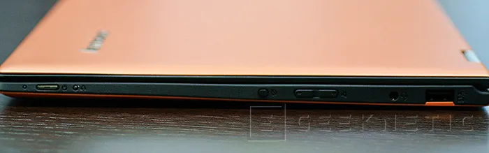 Geeknetic Lenovo Yoga 2 Pro 12