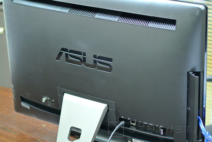 ASUS All-in-One ET2702IGTH [Análisis Completo en Español]