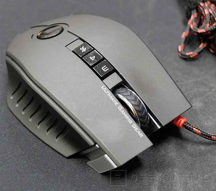 Geeknetic Bloody Sniper ZL5A Laser Mouse 2