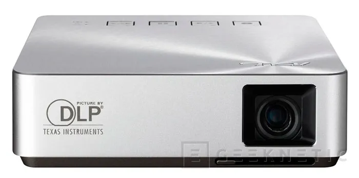 Geeknetic ASUS S1 Mobile LED Projector 1