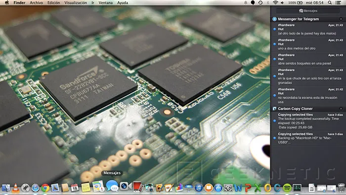 Geeknetic Apple Macbook Air 11” Early 2014 17