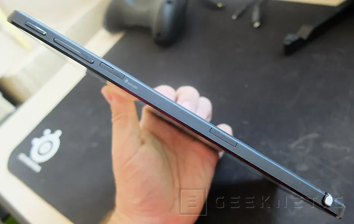 Geeknetic Nvidia Shield Tablet Wifi 10