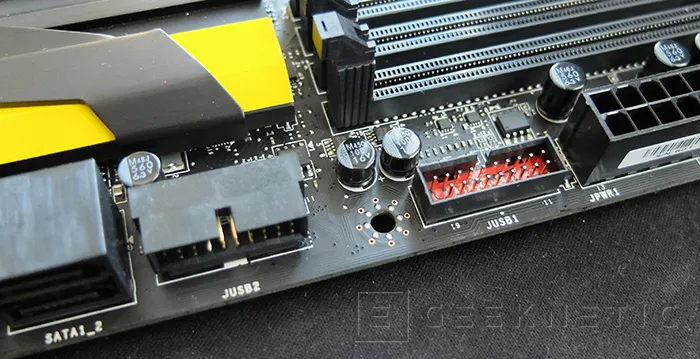 Geeknetic MSI X99S MPower OC Series 12