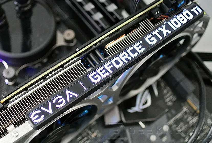 Geeknetic EVGA Geforce GTX 1080 Ti SC2 iCX 18