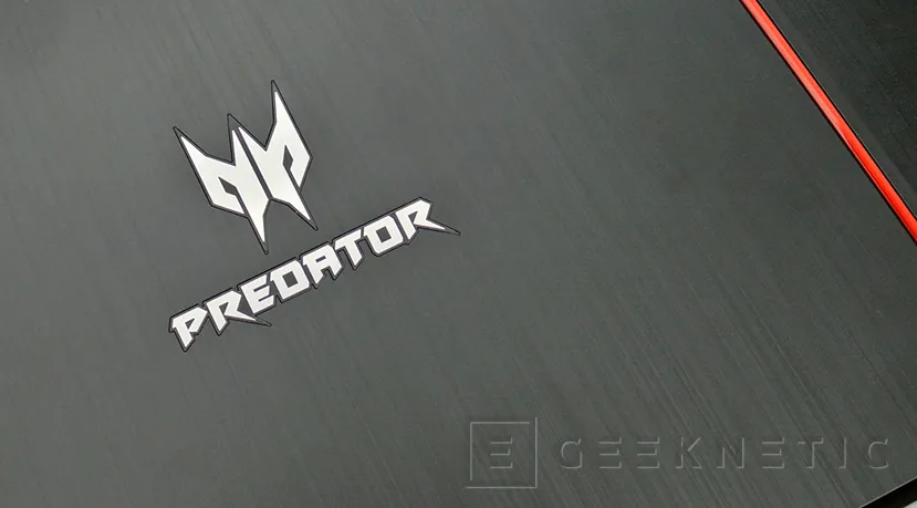 Geeknetic Acer Predator Helios 300 17” 32