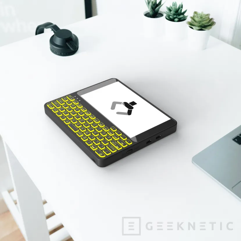 Geeknetic Pocket P.C: un pequeño ordenador de bolsillo con Linux y pantalla Full HD por menos de 200 Dólares 2
