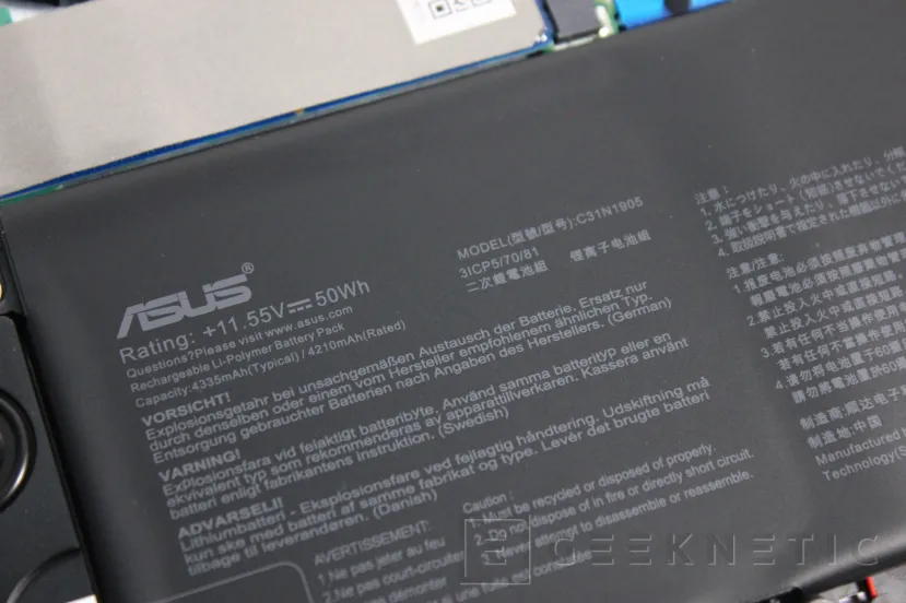 Geeknetic ASUS Vivobook S14 S433EA Review 46