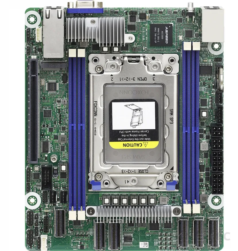 Geeknetic La placa ASRock ROMED4ID-2T puede albergar CPUs AMD EPYC de 64 núcleos en formato ITX 3