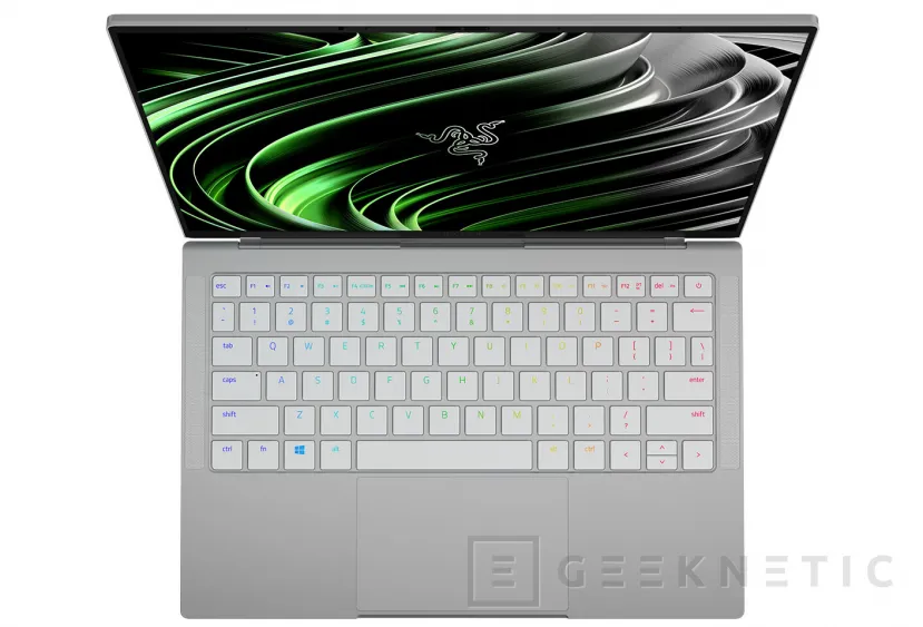 Geeknetic Pantalla de 13.4&quot; hasta 4K táctil, Core i7-1165G7, teclado RGB e Intel EVO en el Razer Book 13 3