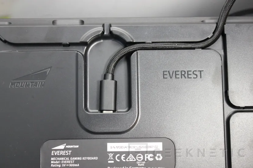 Geeknetic Mountain.gg Everest Max Review 14