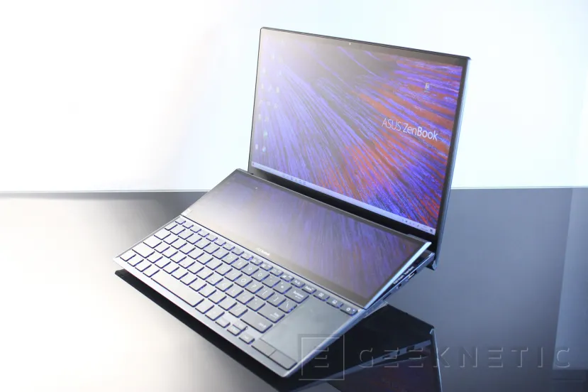 Geeknetic ASUS ZenBook Duo UX482E Review 9