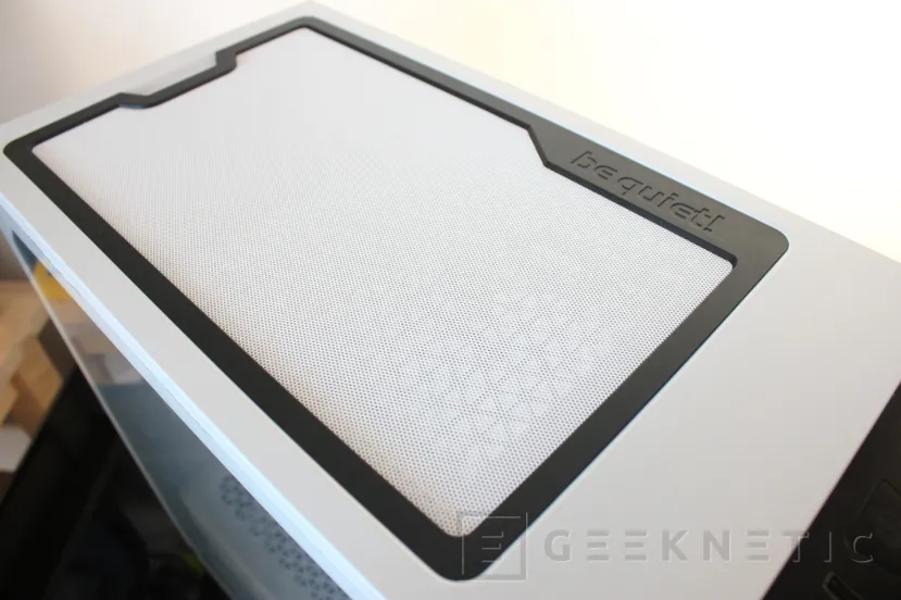 Geeknetic be quiet! Pure Base 500DX Review 8