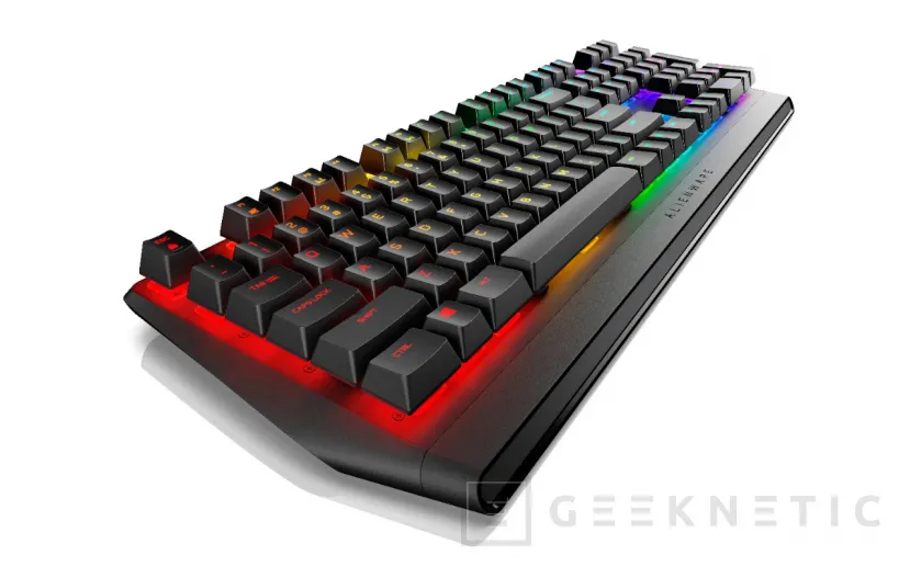 Geeknetic El Alienware AW410K Gaming Keyboard vendrá con opciones a interruptores Cherry MX Red o MX Brown 1