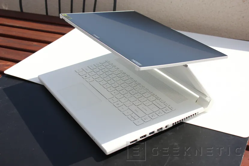Geeknetic Acer ConceptD 7 Ezel: primeras impresiones 2