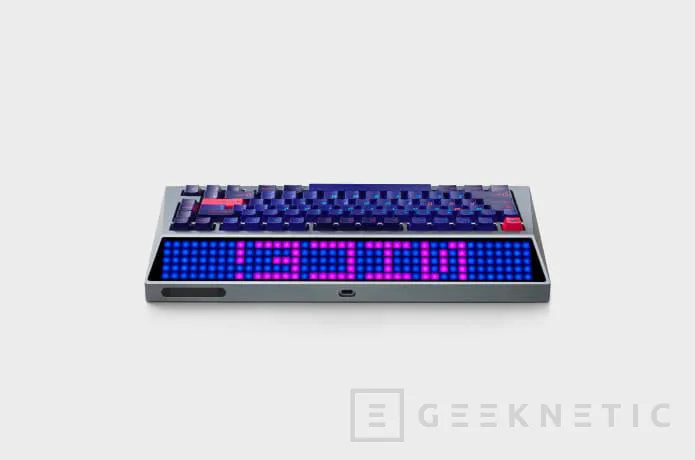 Geeknetic El teclado mecánico Cyberboard incorpora un majestuoso panel de 200 LEDs donde configurar efectos y animaciones 1