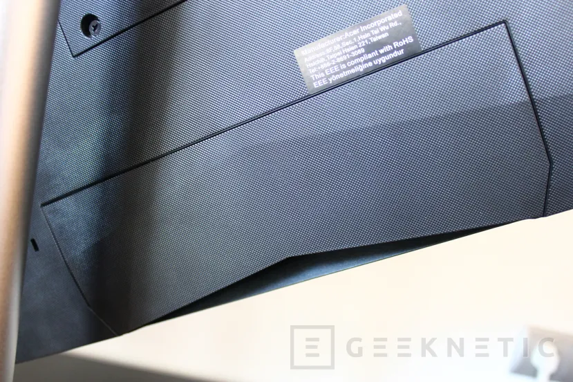 Geeknetic ACER ConceptD CP3 Review 13