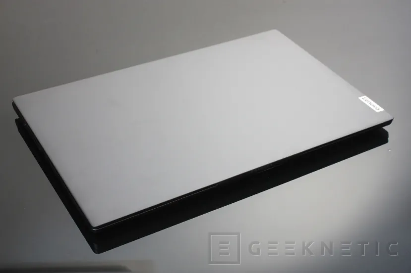 Geeknetic Lenovo Yoga Slim 7 con AMD Ryzen 7 4800U Review 4