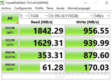 Geeknetic MSI Pro 24X 10M AiO Review 35