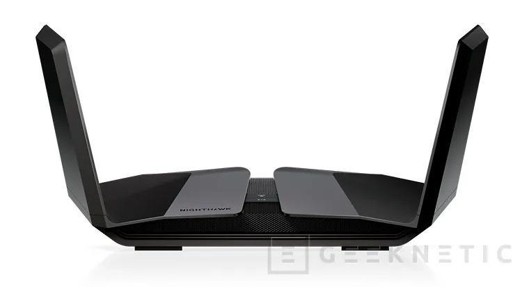 Geeknetic Netgear lanza su primer router WiFi 6E con un diseño de tres bandas y un precio de 600 dólares 2