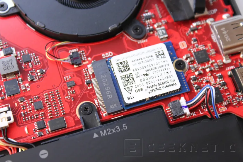 Geeknetic ASUS ROG Flow X13 GV301 Review con AMD Ryzen 9 5980HS 12
