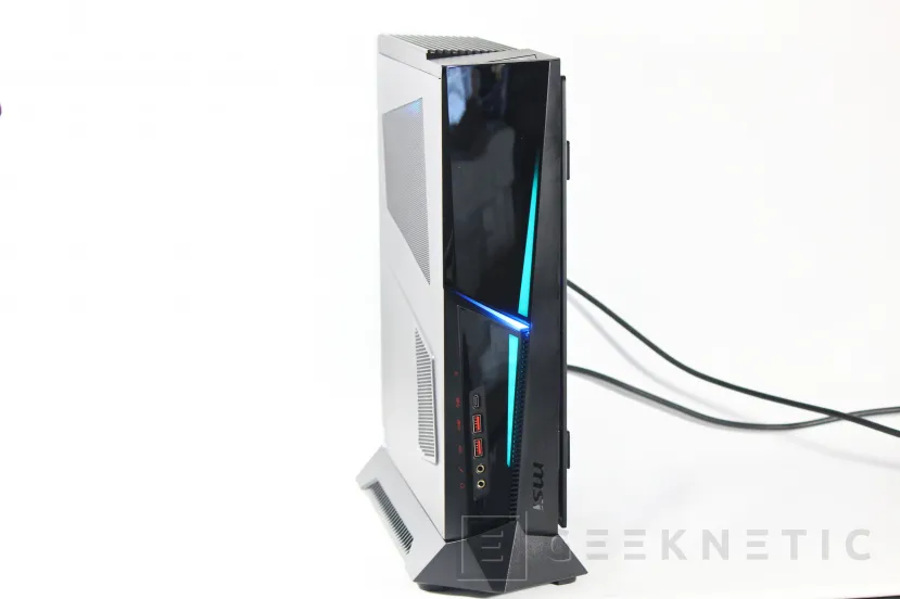Geeknetic MSI MEG Trident X 11th Review con Core i7-11700K y RTX 3070 10