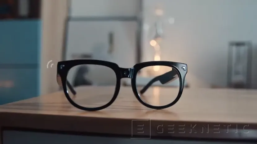 Geeknetic TCL presenta las gafas Thunderbird Smart Glasses Pioneer Edition con cristales transparentes y pantalla a color 2