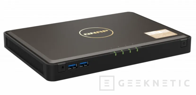 Geeknetic QNAP TBS-464 : Un &quot;NASbook&quot; Portátil con Conectividad 2,5 GbE y cuatro M.2 NVMe 1