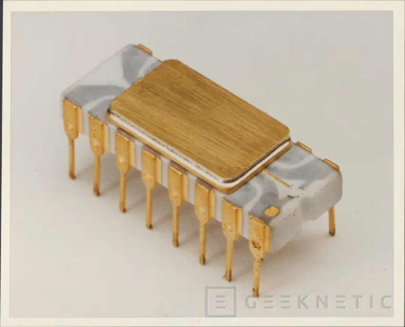 Geeknetic Intel celebra el 50 aniversario del lanzamiento del primer microprocesador, el Intel 4004 1