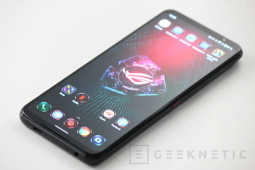 Geeknetic ASUS ROG Phone 5S Review 11