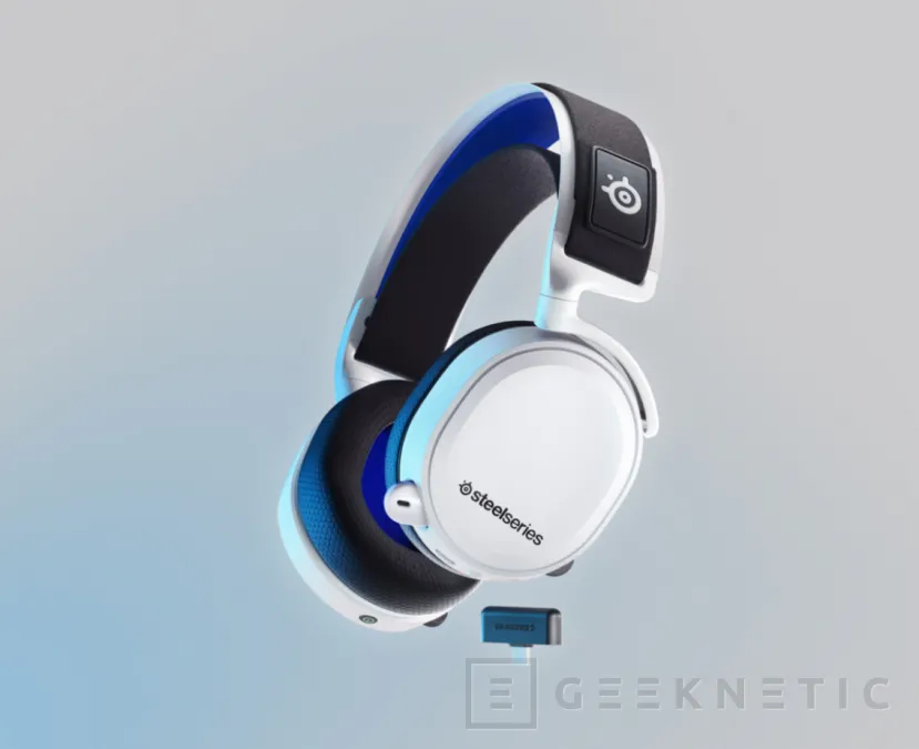 Geeknetic SteelSeries anuncia los auriculares Arctis 7+ y Arctis 7P+ con conectividad inalámbrica y USB-C 2