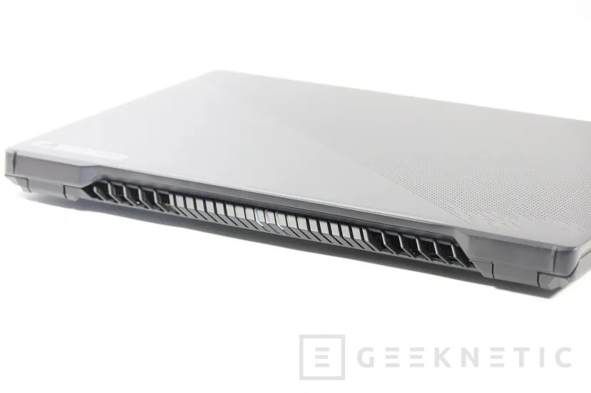 Geeknetic ASUS ROG ZEPHYRUS M16 GU603H Review con Core i9-11900H y RTX 3070 3
