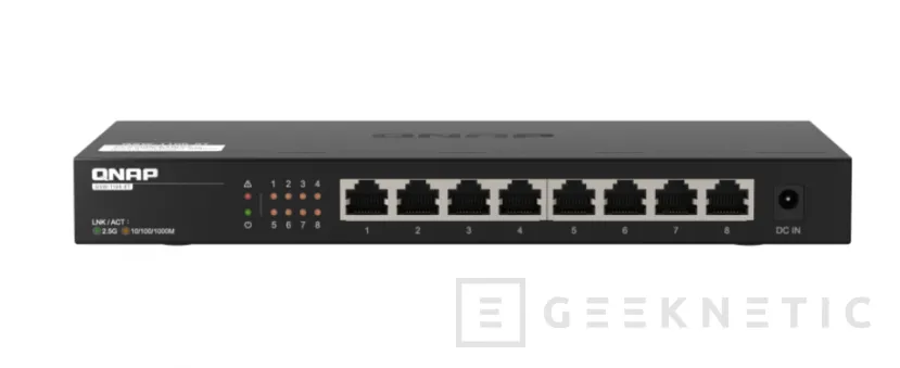 Geeknetic QNAP QSW-1108-8T, un switch de 8 puertos 2,5 GbE autogestionable 2