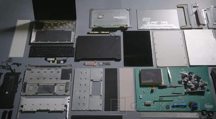 Geeknetic El Concept Luna de Dell muestra que es posible crear portátiles fáciles de reparar y reciclar 1
