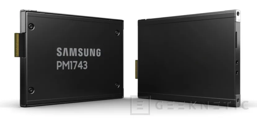 Geeknetic Samsung comienza a enviar samples de sus SSD PM1743  para servidores con PCIe 5.0 y hasta 13 GB/s 1
