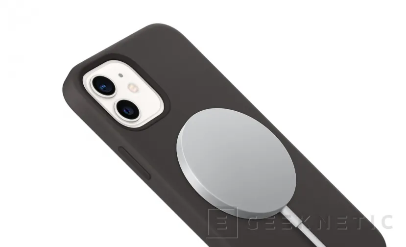 Geeknetic Apple estaría diseñando una batería MagSafe para el iPhone 1