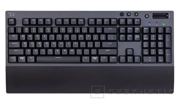 Geeknetic Más de dos meses de autonomía en el teclado mecánico Thermaltake W1 Wireless 1