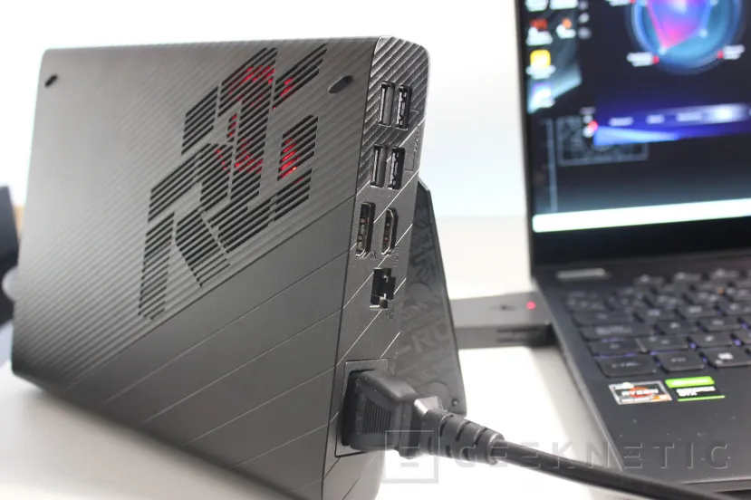 Geeknetic ASUS ROG Flow X13 con ROG XG Mobile RTX 3080 Review 14