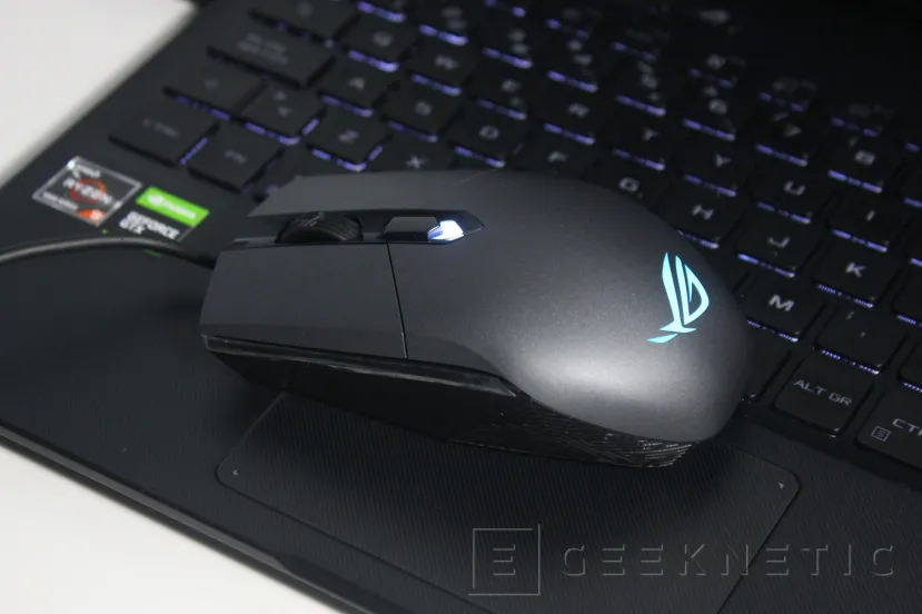 Geeknetic ASUS ROG Flow X13 con ROG XG Mobile RTX 3080 Review 23