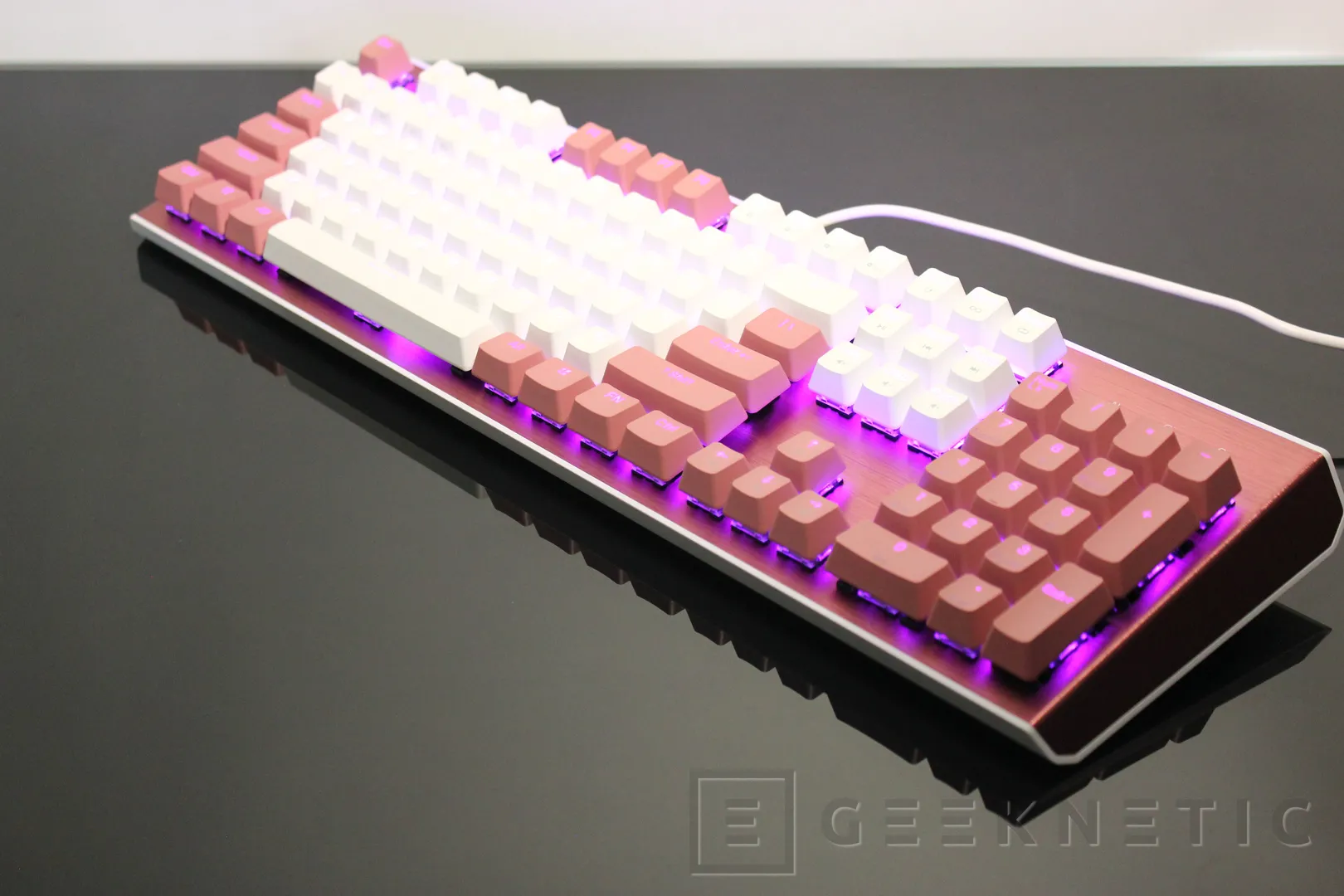 Cooler Master Ck550 V2 Sakura White Edition Review Analisis Completo En Espanol Cooler Master Ck550 V2 Sakura White Edition Review Analisis Completo En Espanol