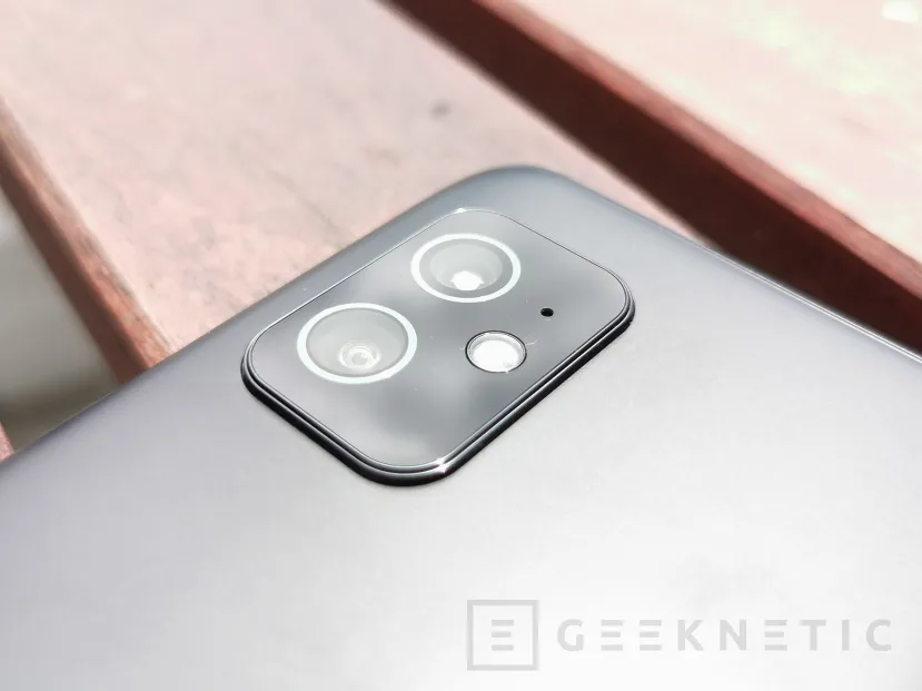 Geeknetic ASUS Zenfone 8 Review 19