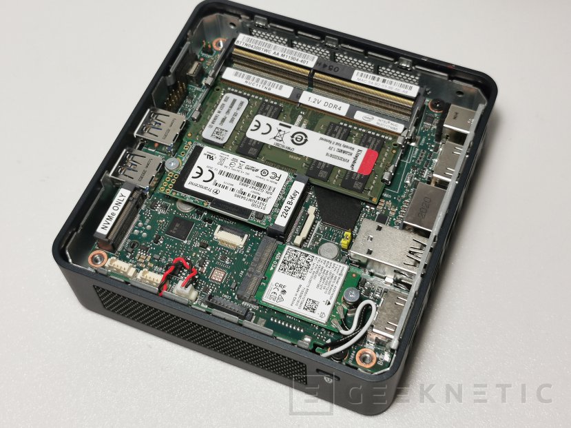 Intel NUC 11 Pro Review con Core i5-1135G7 [Análisis Completo en