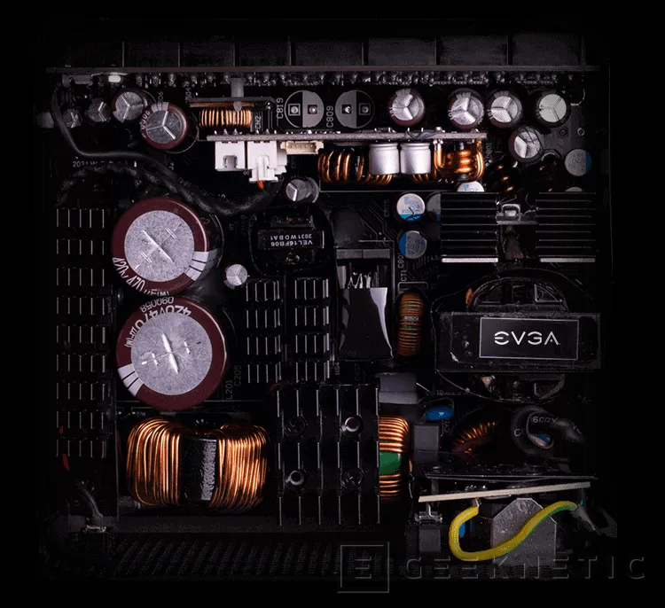 Geeknetic EVGA lanza la fuente de alimentación SuperNOVA G6 con un diseño compacto, completamente modular y hasta 1000 W 3