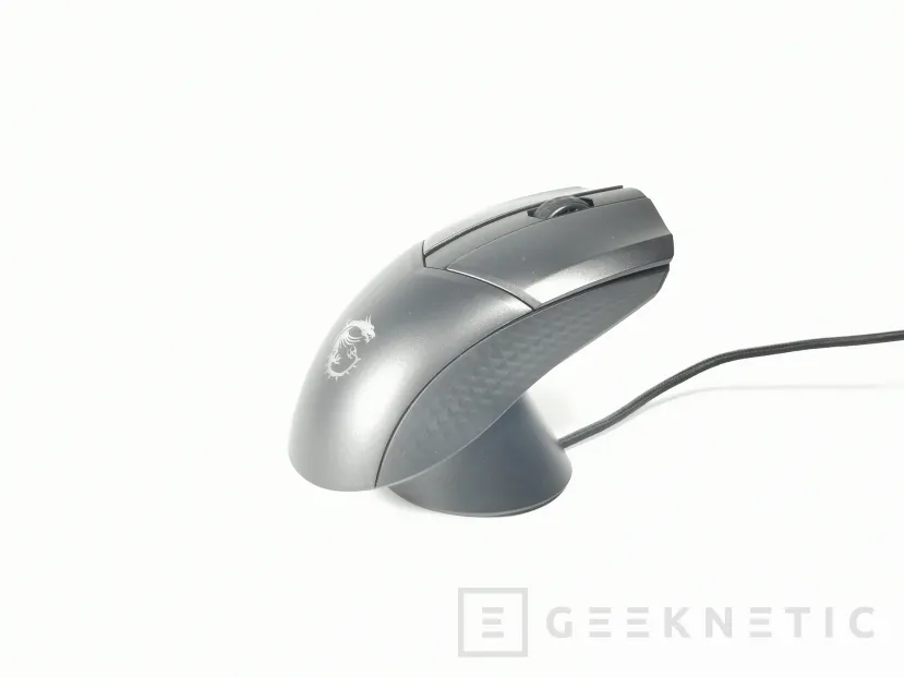 Geeknetic MSI Clutch GM41 Lightweight y GM41 Lightweight Wireless Review 13
