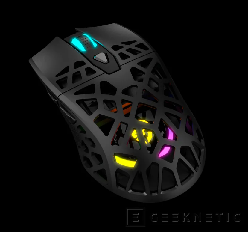 Geeknetic Krom presenta el ratón ultraligero Kaiyu con solo 65 gr de  peso y sensor Pixart de 12.000 DPI 1