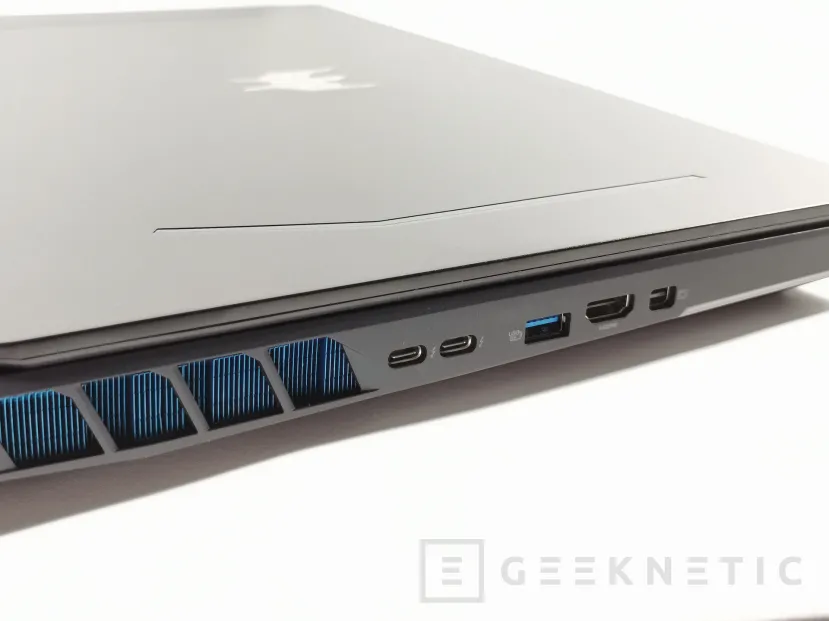 Geeknetic Acer Predator Helios 500 Preview con Core i9-11980HK y RTX 3080 10