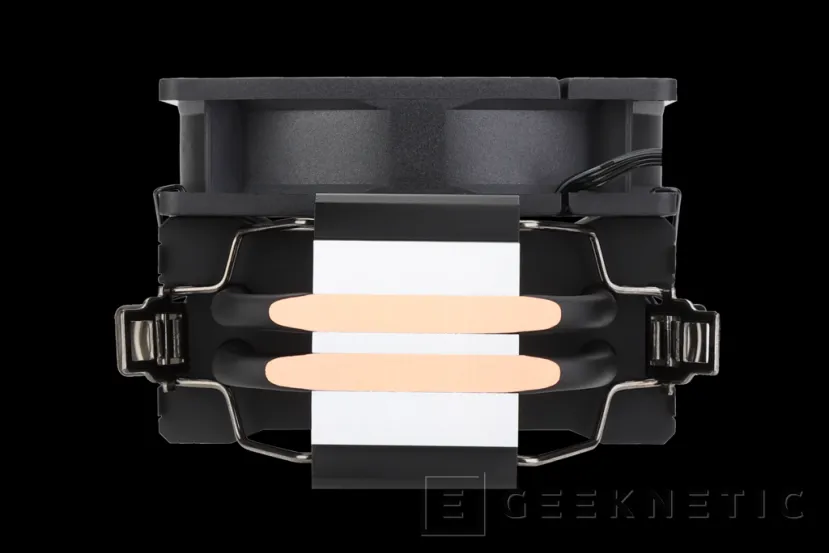 Geeknetic GELID ha presentado el nuevo disipador compacto BlackFrore con ventilador de 92 mm y capaz de disipar hasta 65 W 1