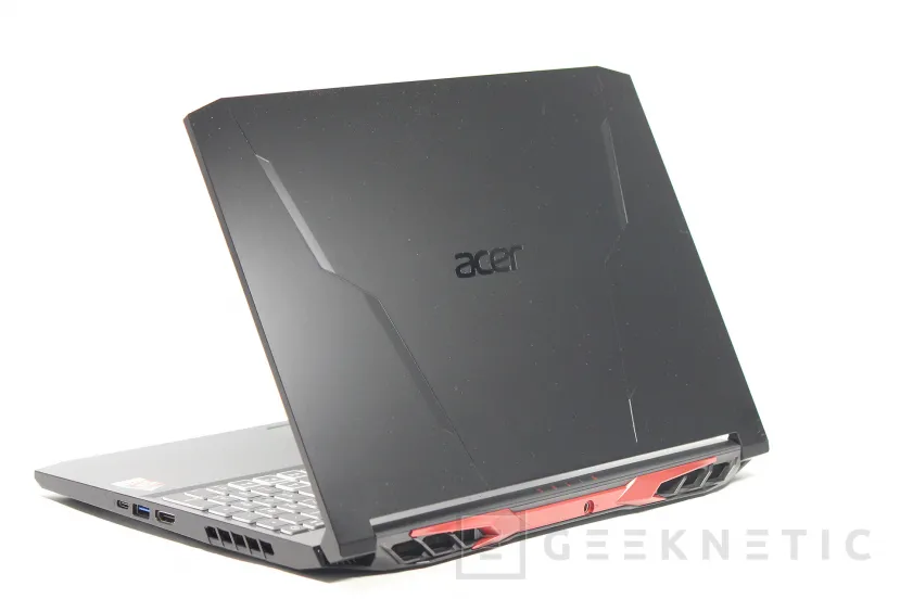 Geeknetic Acer Nitro 5 AN515-45 Review 45