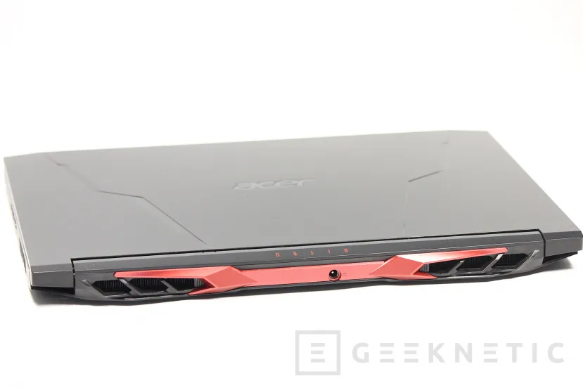Geeknetic Acer Nitro 5 AN515-45 Review 3