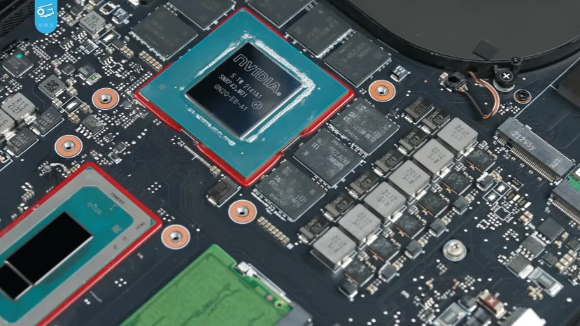 Geeknetic Fotografiada la GPU NVIDIA GA103 en la que está basada la nueva RTX 3080 Ti para portátiles 3